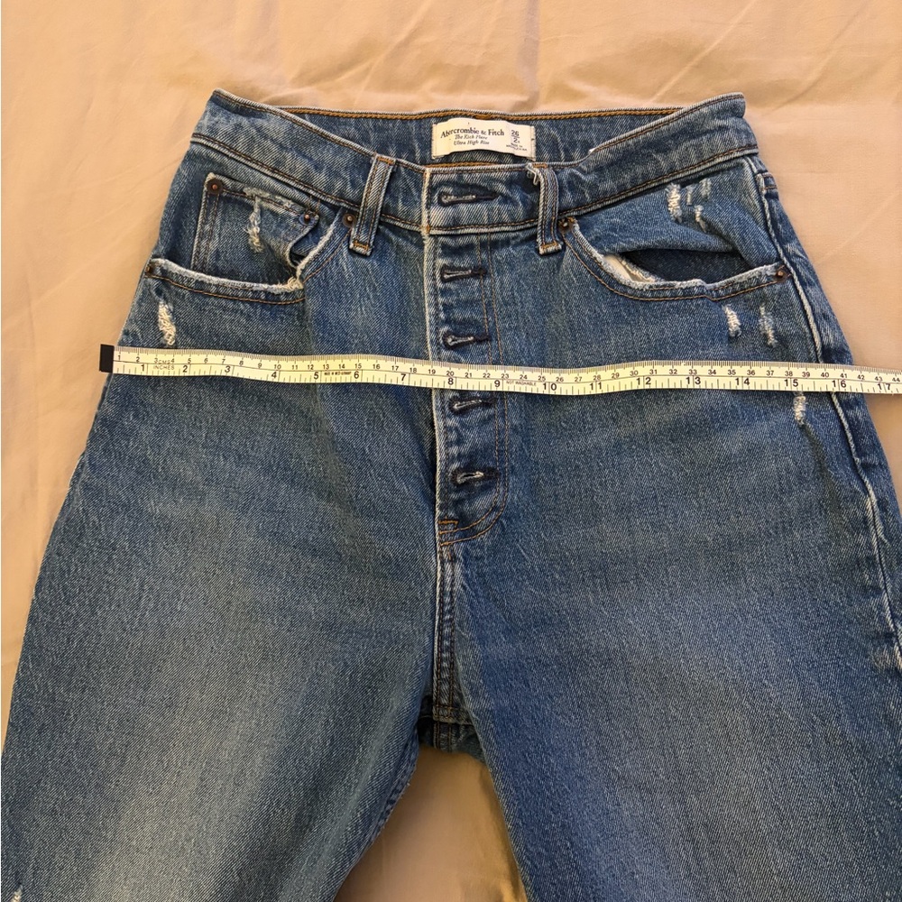 Abercrombie & Fitch Curve Love The Kick Flare Ultra High Rise 26/2 - Picture 8 of 9